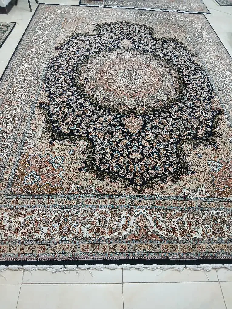 یک تخته فرش ۶ و یک تخته فرش۹ متری|فرش|پاکدشت, پاکدشت (مامازند)|دیوار