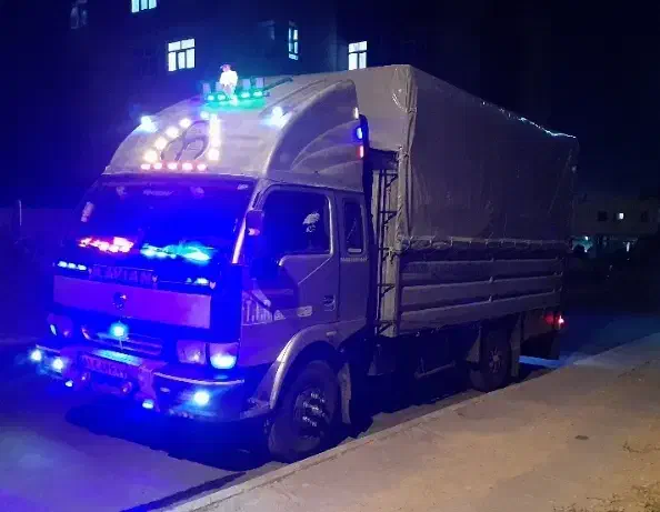 حمل بارواثاثیه مهاجران شازنداراک حومه باربری رحمتی|خدمات حمل و نقل|مهاجران, |دیوار