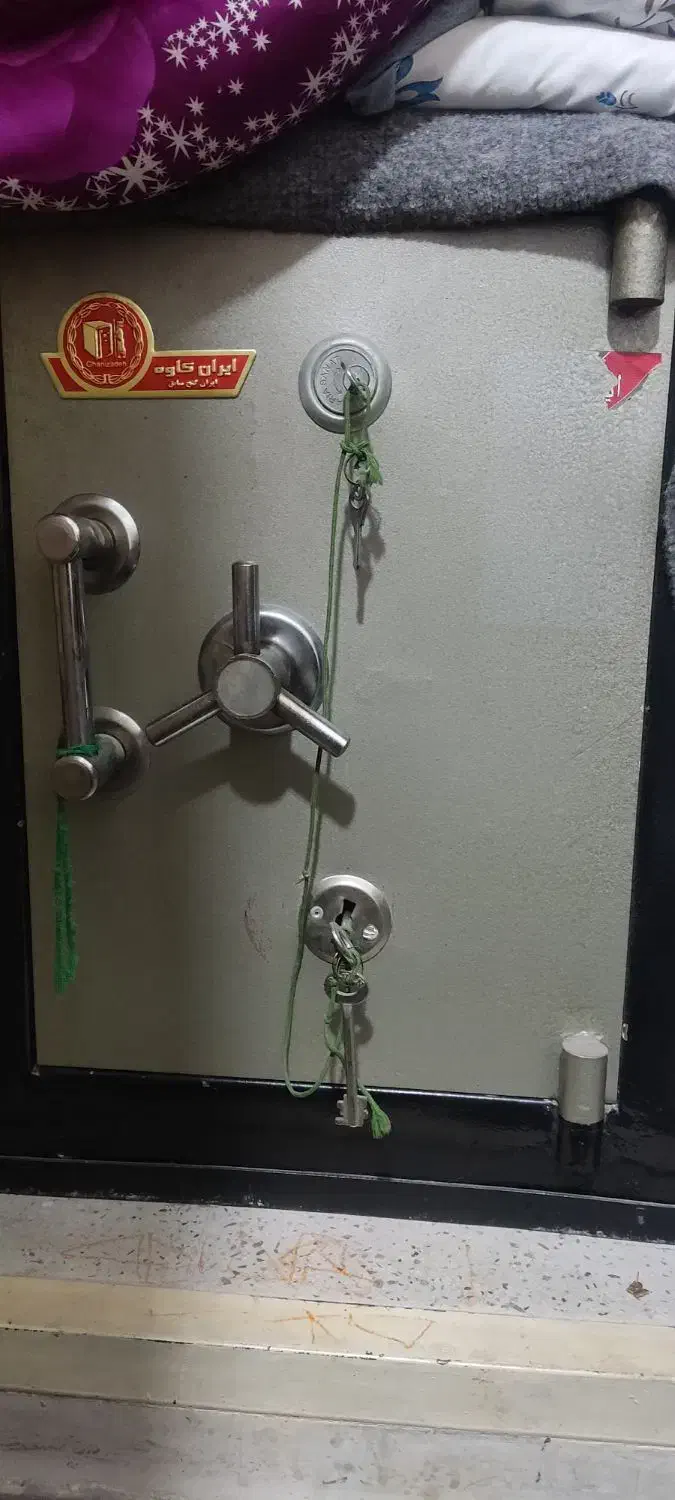 گاوصندوق|ابزارآلات|شهریار, شهریار|دیوار