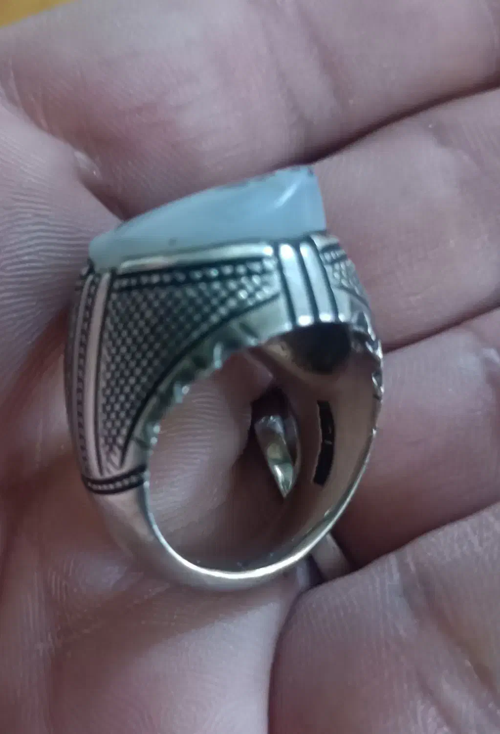 انگشتر شجر|جواهرات|رباط‌کریم, مسکن مهر آبشناسان|دیوار