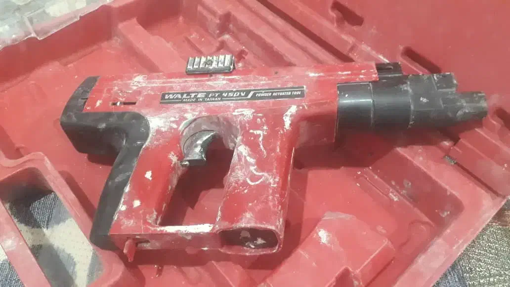 دستگاه میخکوب چاشنی خوراصل|ابزارآلات|قشلاق دشت, |دیوار