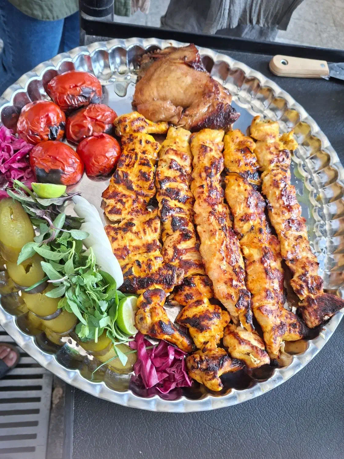 اشپر|استخدام خدمات فروشگاه و رستوران|نیمبلوک, |دیوار