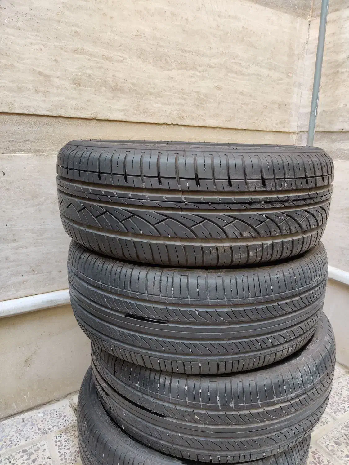 لاستیک 205|قطعات یدکی و لوازم جانبی|اندیشه, اندیشه فاز ۳|دیوار