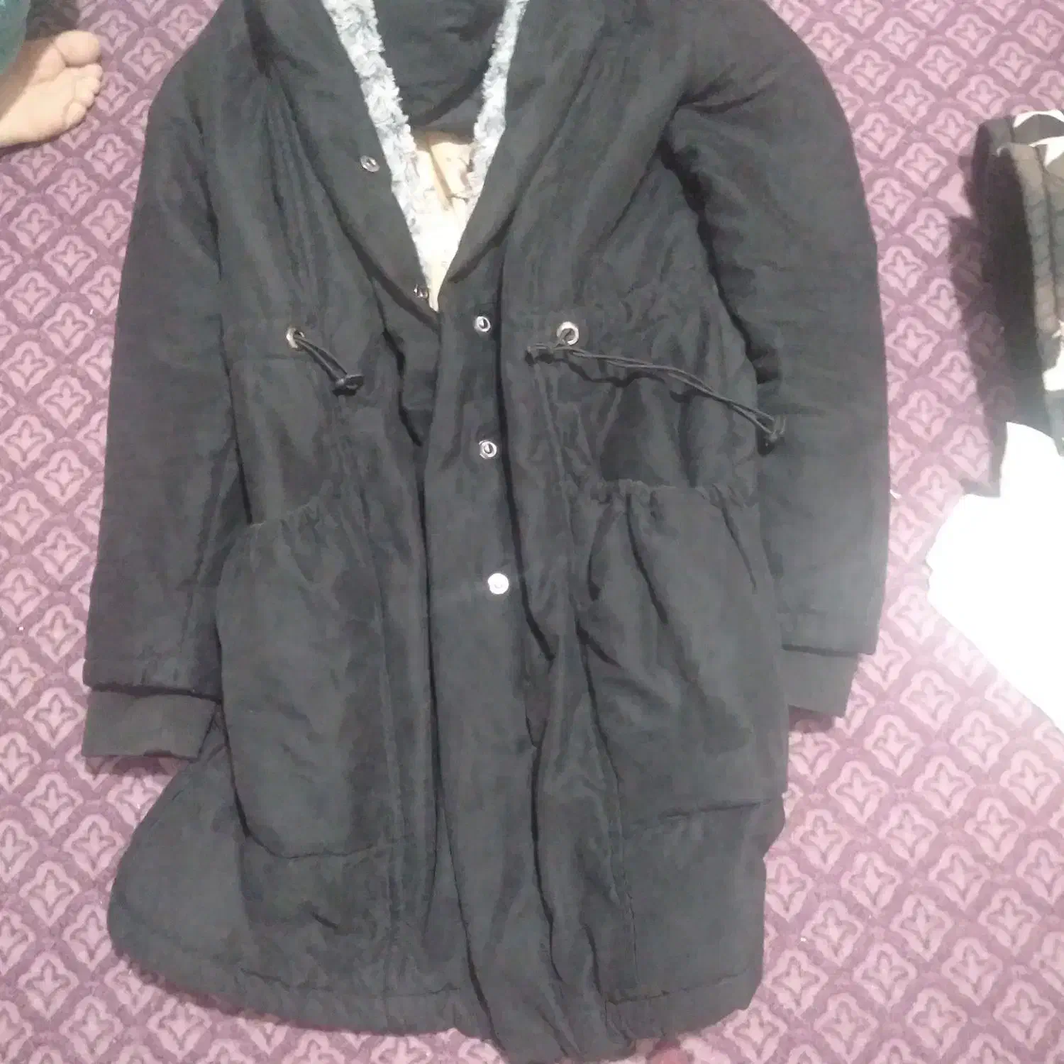 چند عدد مانتو کاملا سالم به فروش میرسد|لباس|کرج, کمال‌شهر|دیوار