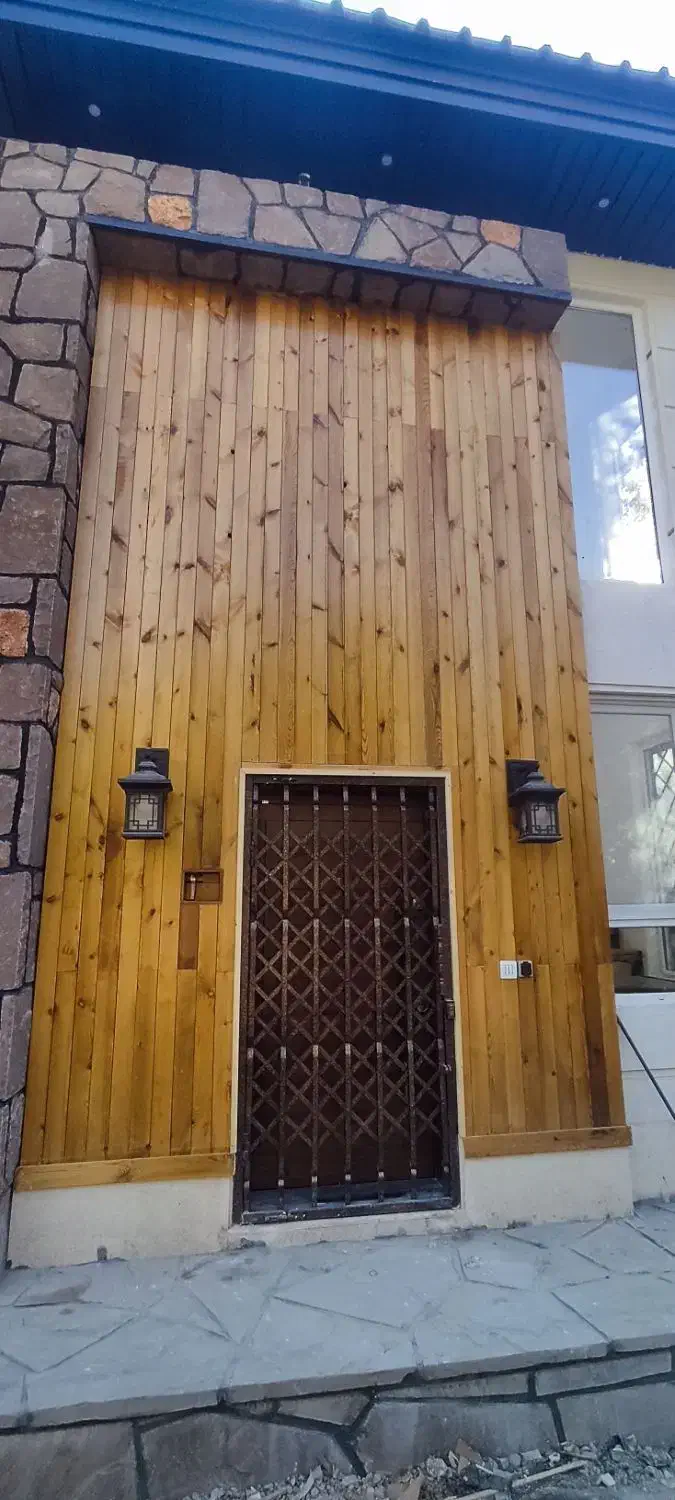 نصاب ترموود چوب روسی چوب پلاست|خدمات پیشه و مهارت|هشتگرد, شهرک اقدسیه|دیوار