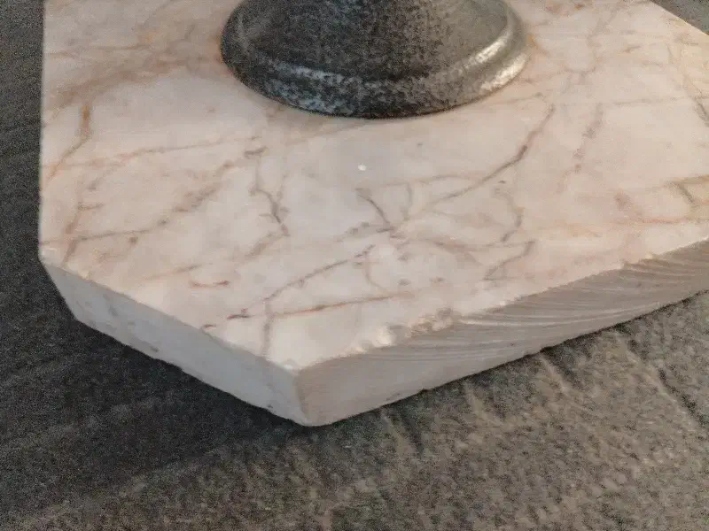 جالباسی ایستاده سالم|بندرخت و رختآویز|مشهد, کوی ولیعصر|دیوار