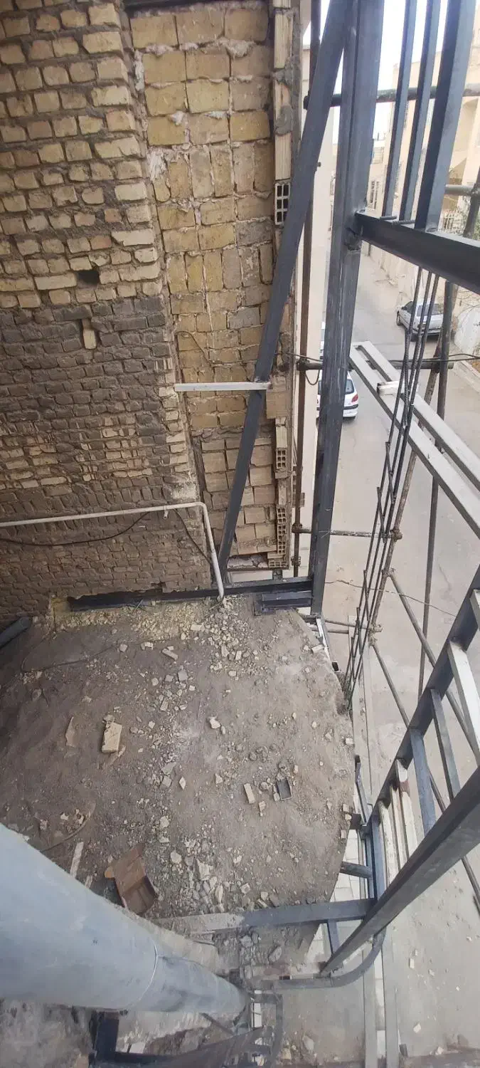 نیازمند شاگرد نما|استخدام معماری، عمران و ساختمانی|یزد, |دیوار