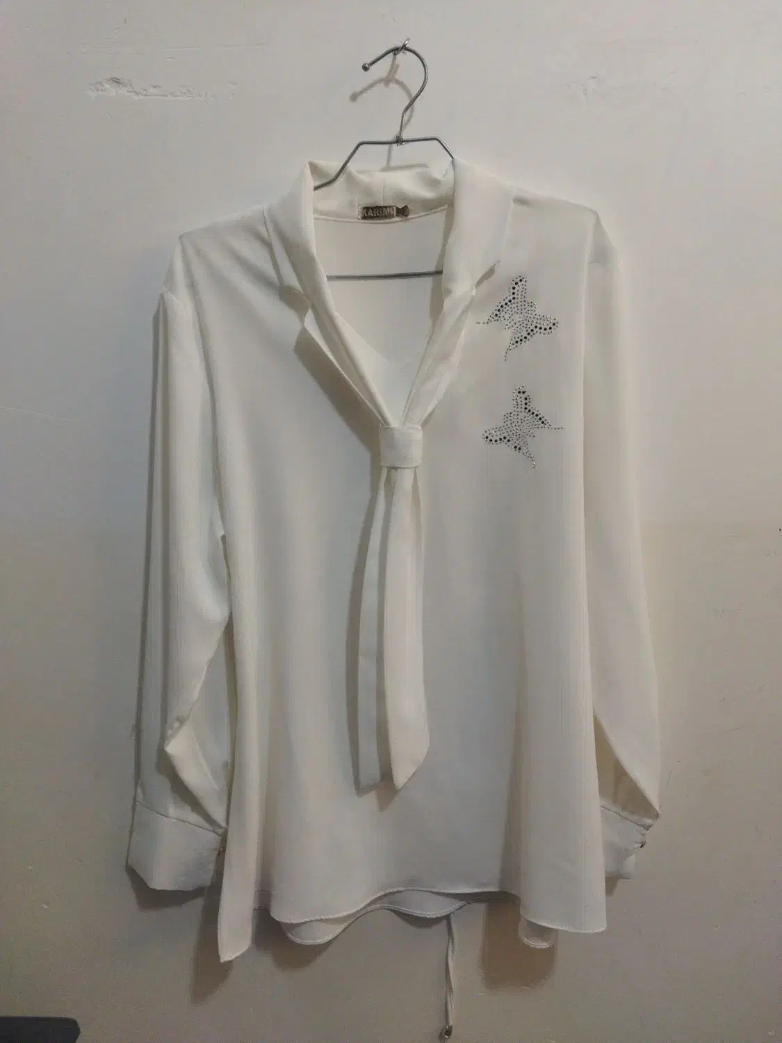 شومیز نو.|لباس|آران و بیدگل, |دیوار