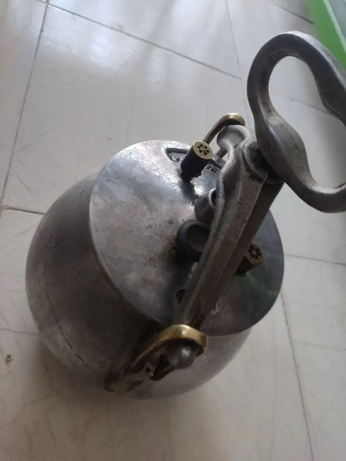 زودپز|ظروف پخت‌وپز|فلاورجان, |دیوار