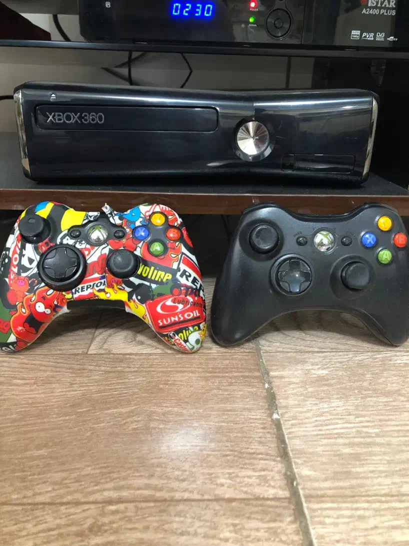 ایکس باکس ۳۶۰ اسلیم همراه با کینکت|کنسول، بازی ویدئویی و آنلاین|قرچک, پویینک|دیوار