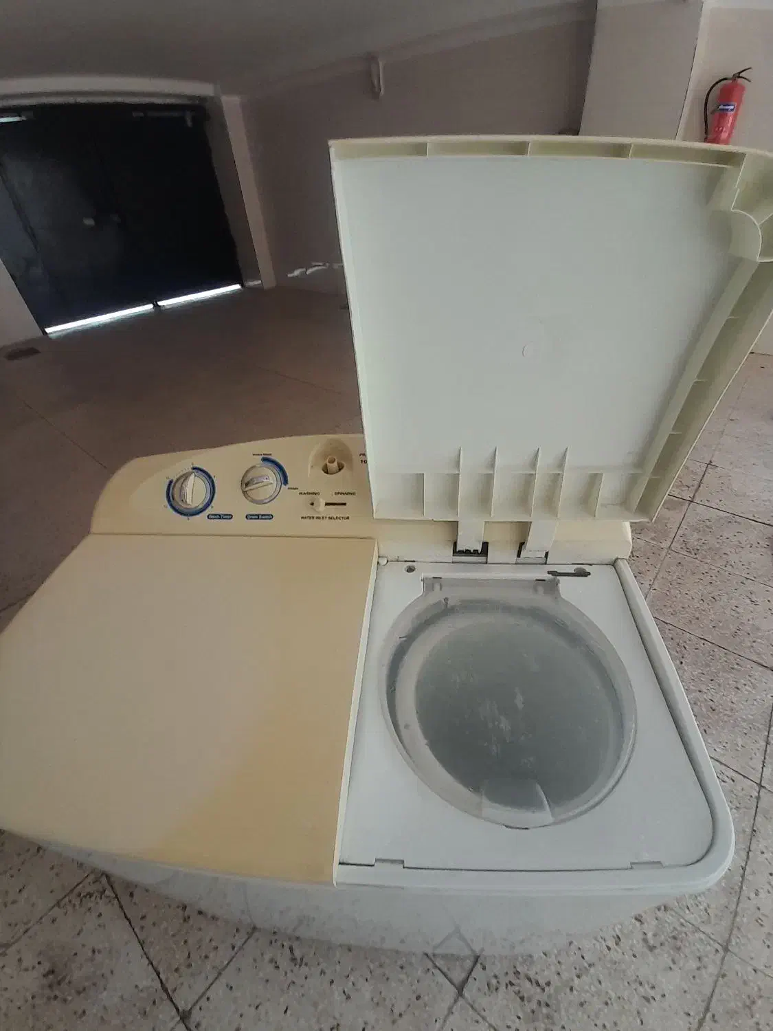 لباسشوی دو قلو ژاپنی|ماشین لباسشویی و خشککن لباس|نظرآباد, شهرک فرهنگیان|دیوار