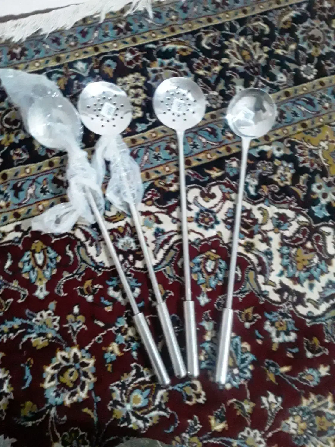 کفگیروملاقه|ظروف پختوپز|زاهدان, |دیوار