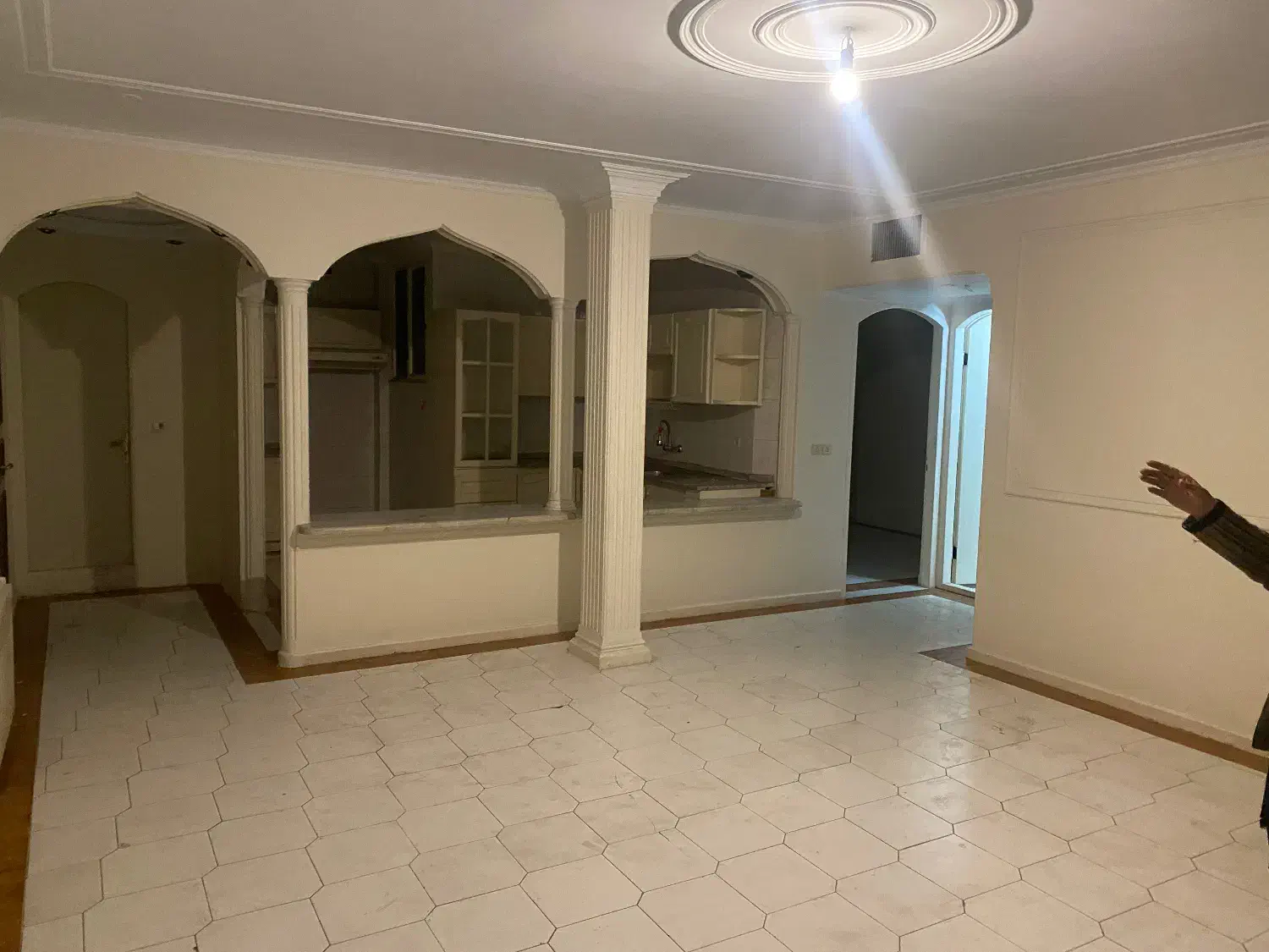 ۹۱ متر خوش نقشه بالی جلال فول امکانات