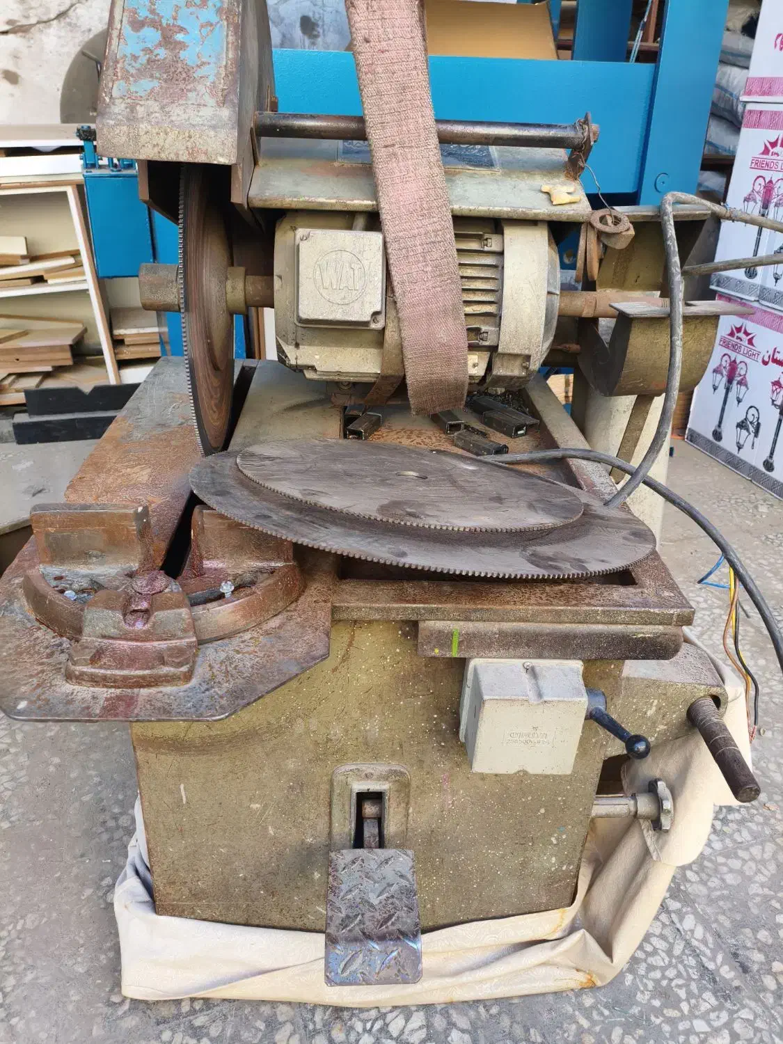 اره آتشی|ماشین‌آلات صنعتی|نجف‌آباد, کشاورز|دیوار