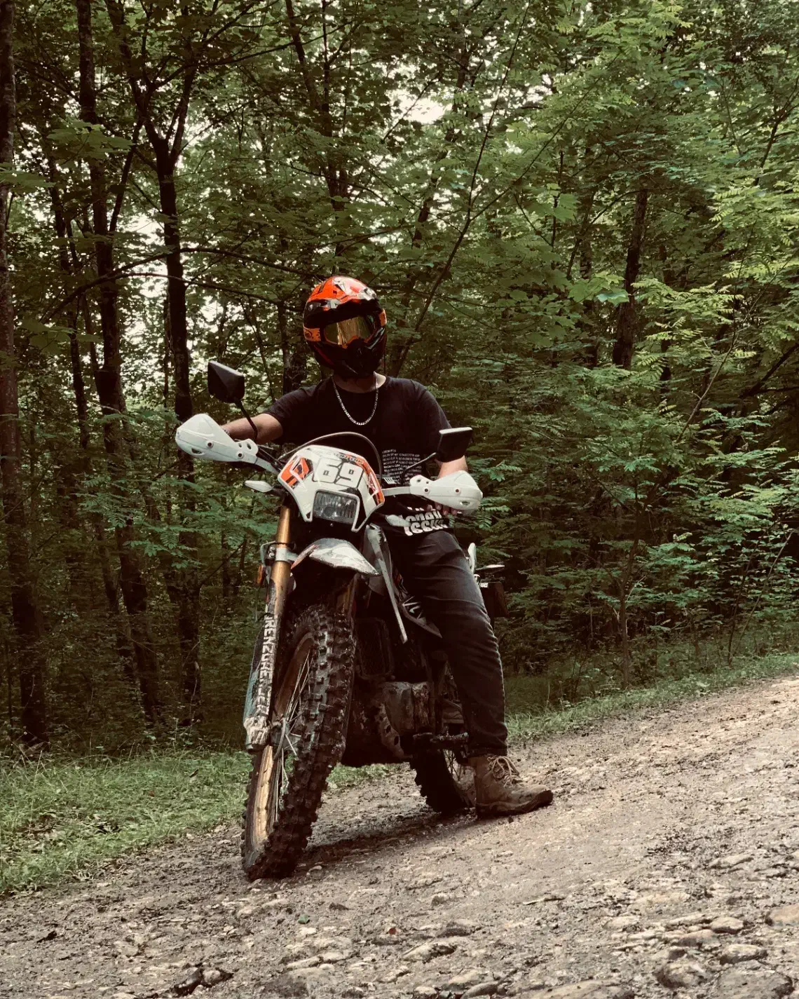 تریل روان ۲۰۰|موتورسیکلت|بجنورد, |دیوار