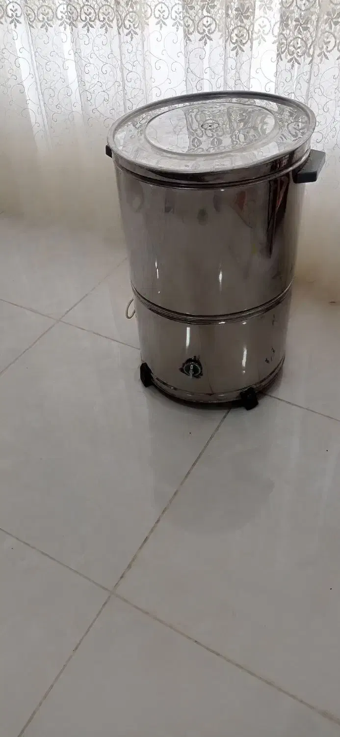 مشک برقی۳۰لیتری|سایر لوازم برقی|ملکشاهی, |دیوار