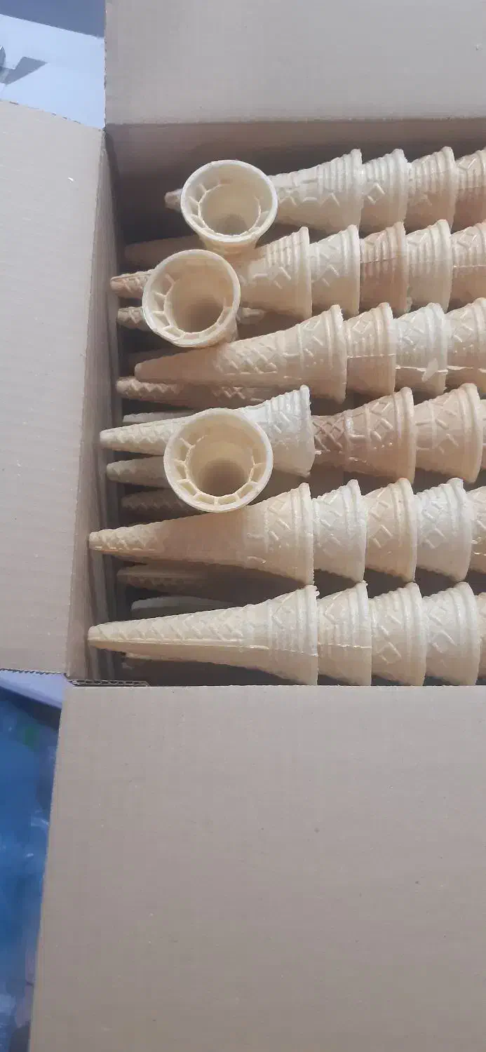 نون بستنی (نان بستنی)|خوردنی و آشامیدنی|قم, هفت تیر|دیوار