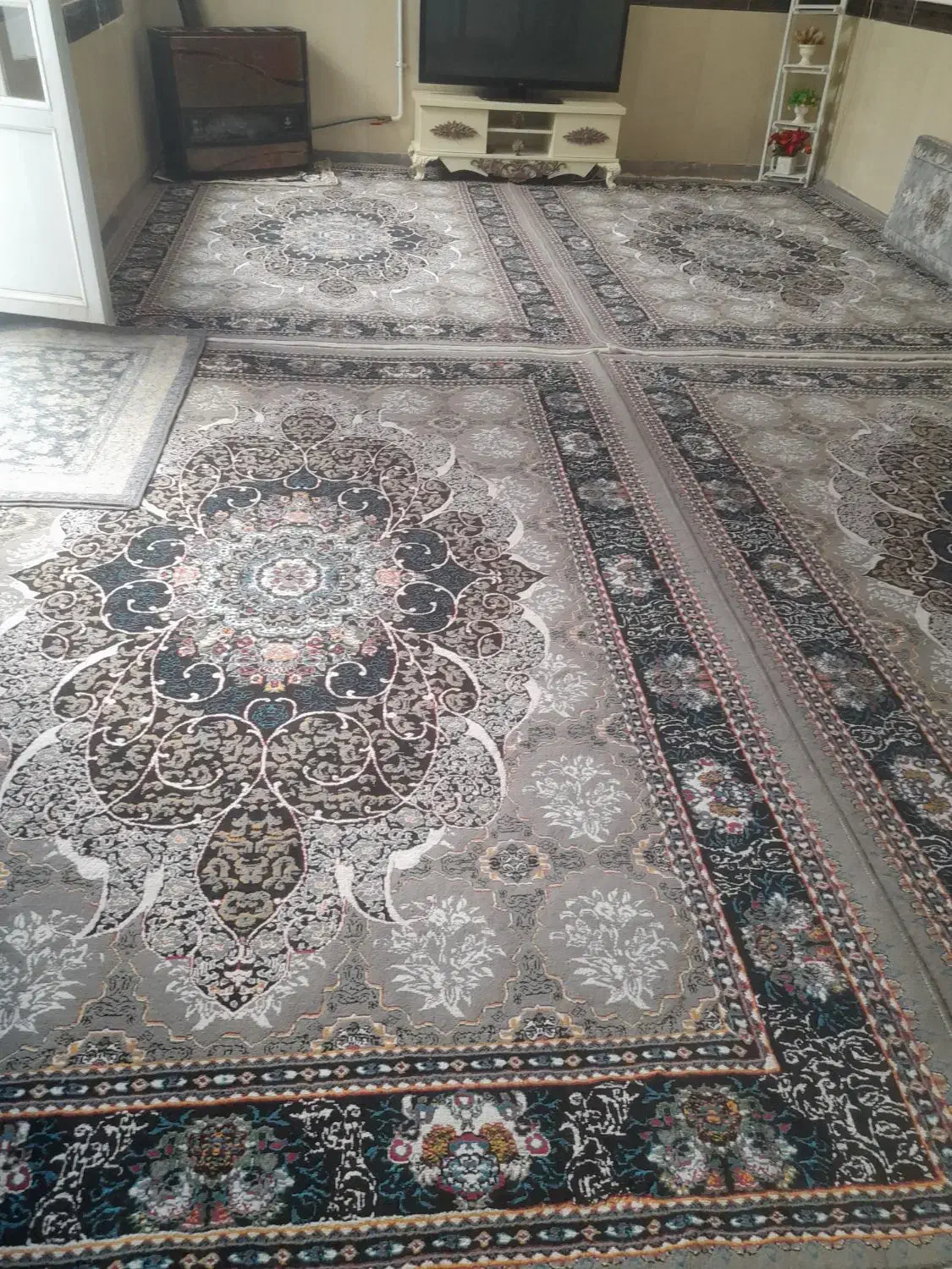 فرش  ۶متری ۴عدد جنس پلاستیک|فرش|همدان, |دیوار