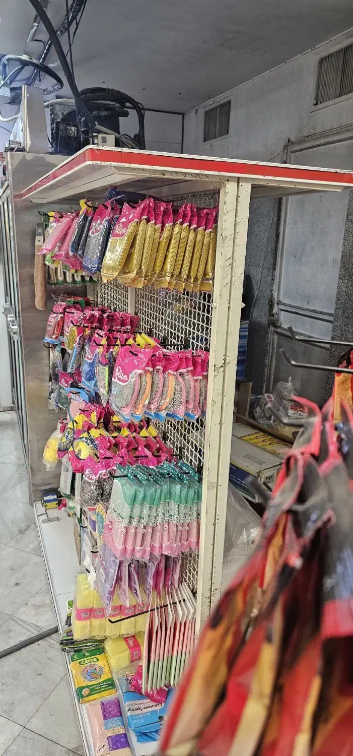 فروش استند قفسه و میز فروشگاهی|فروشگاه و مغازه|تهران, ظفر|دیوار