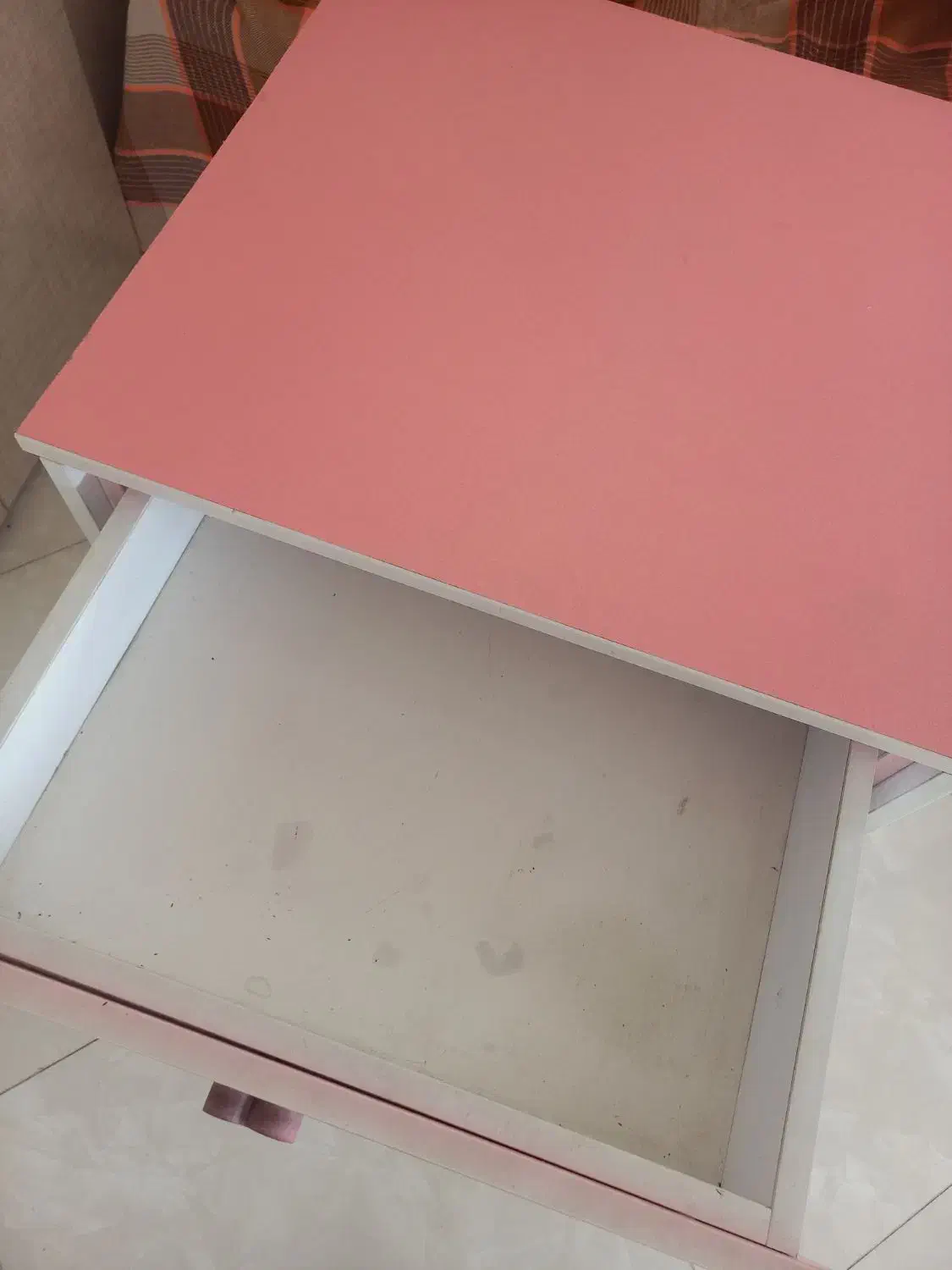 میز تحریر|میز تحریر و کامپیوتر|قائم‌شهر, |دیوار