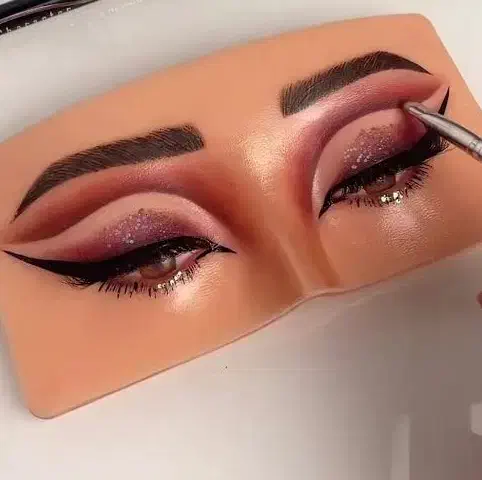 بورد تخصصی مدل میکاپ|آرایشی، بهداشتی، درمانی|سمنان, |دیوار