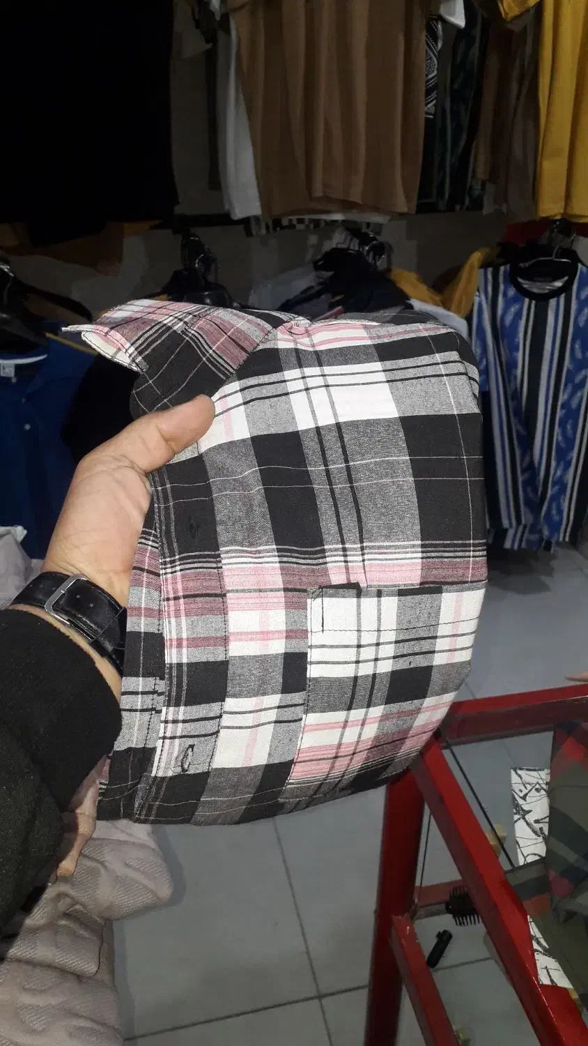 پیراهن|لباس|قره چای, |دیوار