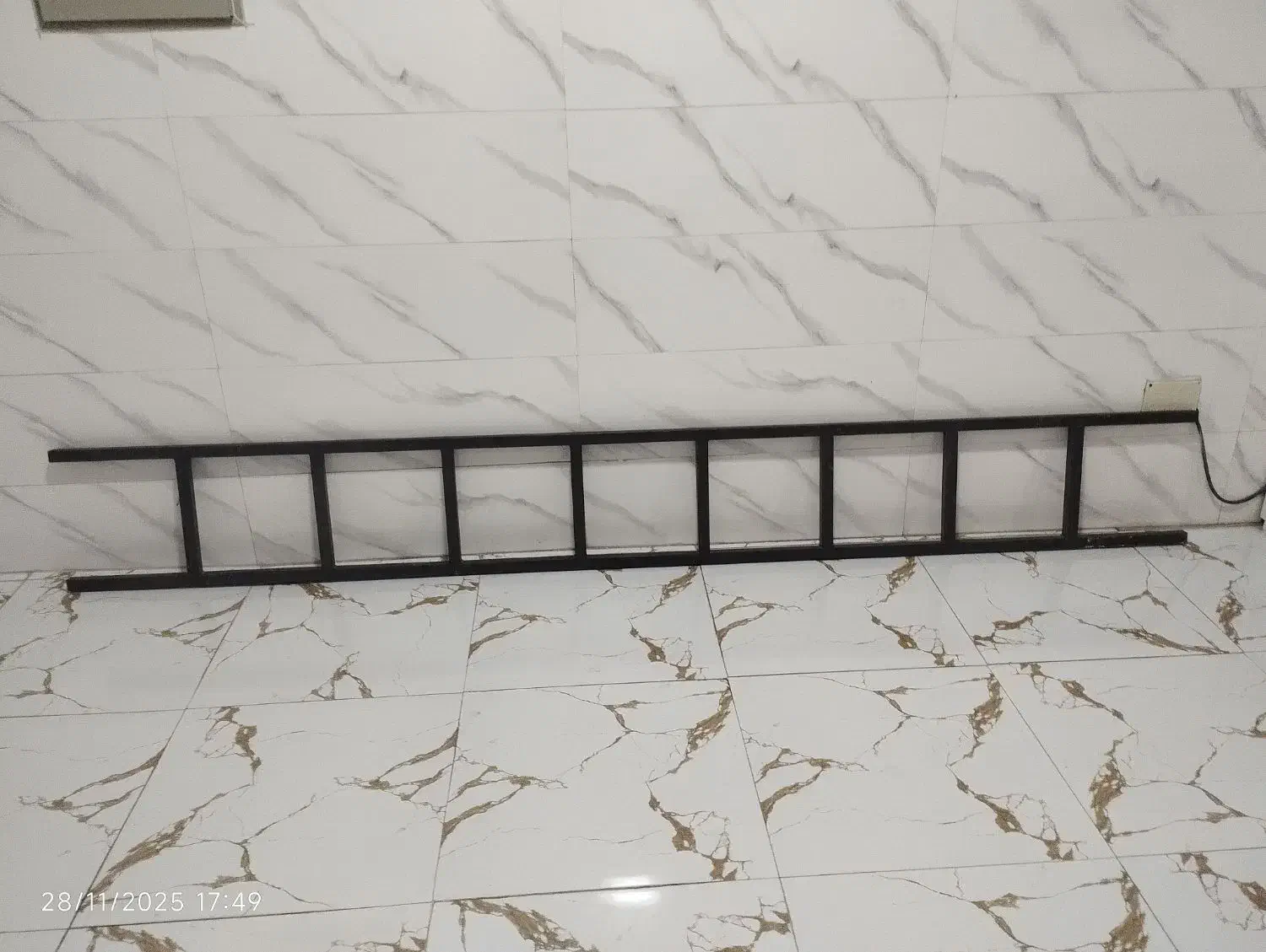 نردبان آهنی|ابزارآلات|سرعین, |دیوار