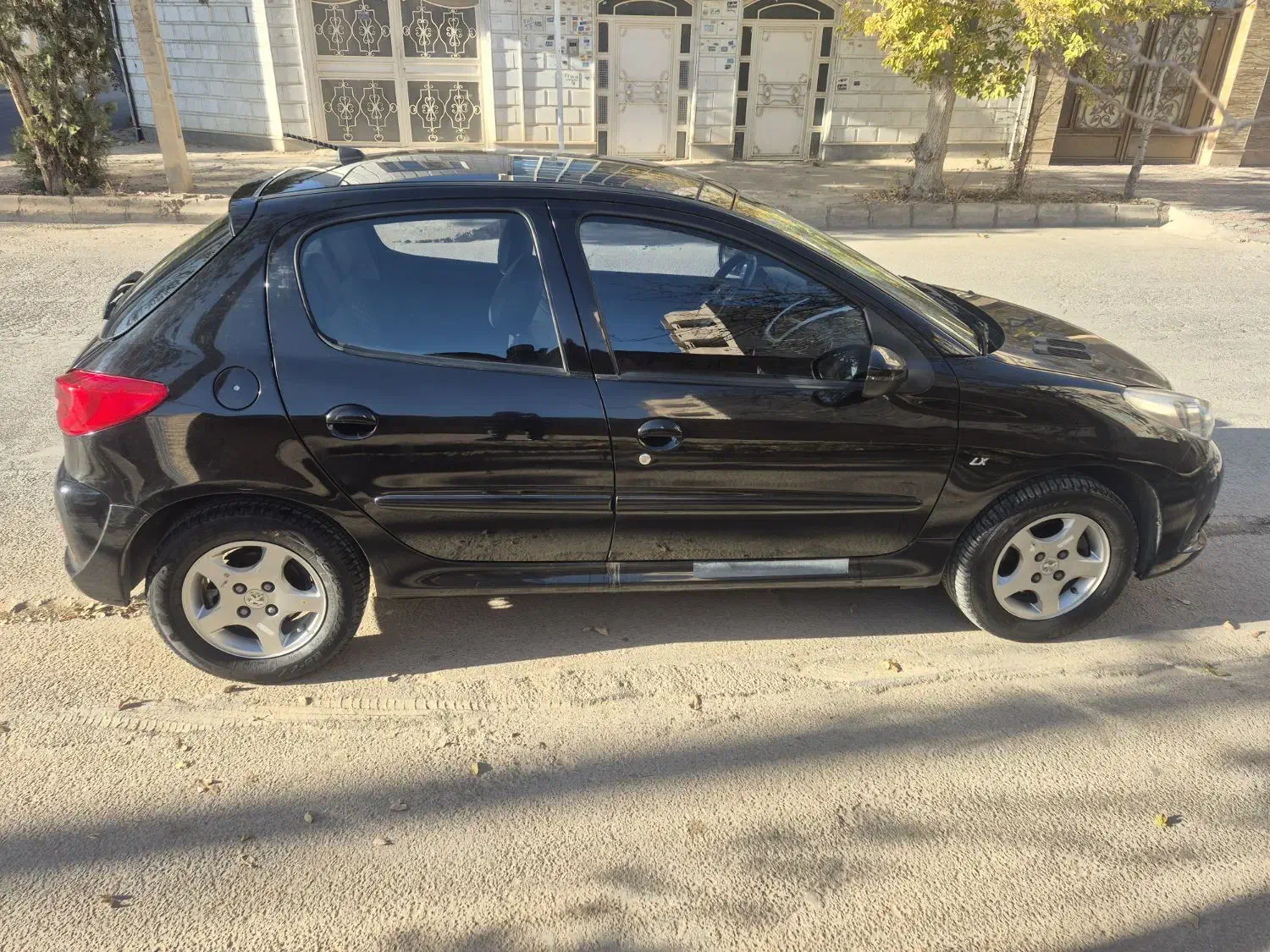 ۲۰۷ به شدت تمیز ۵۲هزار کار|خودرو سواری و وانت|بجنورد, |دیوار