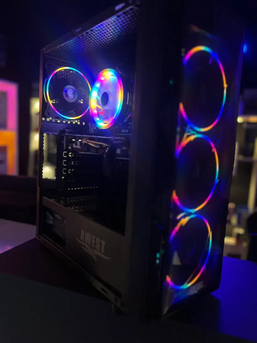 کیس گیمینگ و رندرینگ|رایانه رومیزی|تهران, اکباتان|دیوار