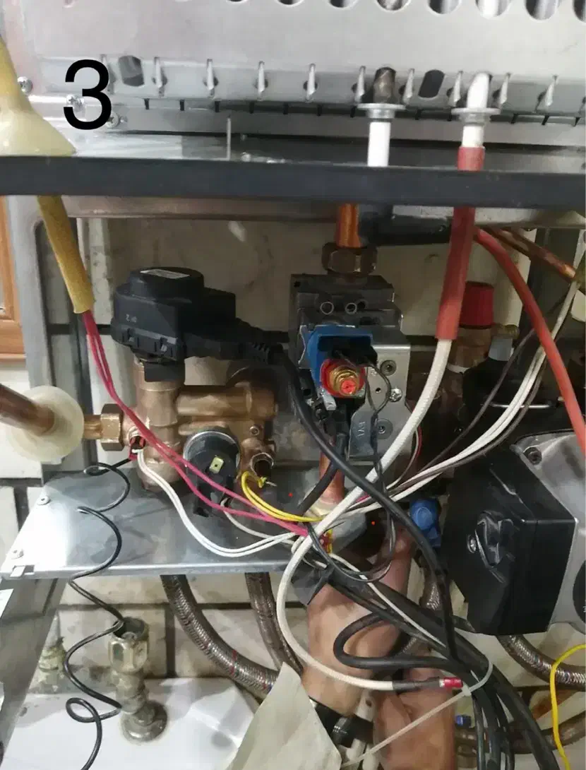 پکیج ایران رادیاتور ۲۴ هزار و ۲۸ هزار|آبگرمکن، پکیج، شوفاژ|زاهدان, |دیوار