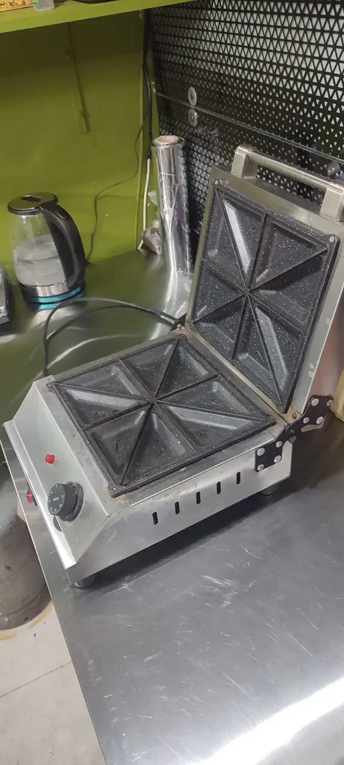 دستگاه اسنک ساز صنعتی ۴تایی|فروشگاه و مغازه|تهران, استخر|دیوار