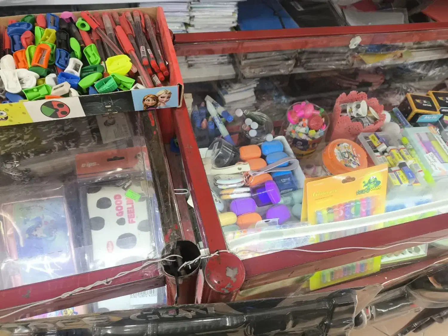 ویترین فلزی|بوفه، ویترین، کنسول|قم, انسجام|دیوار