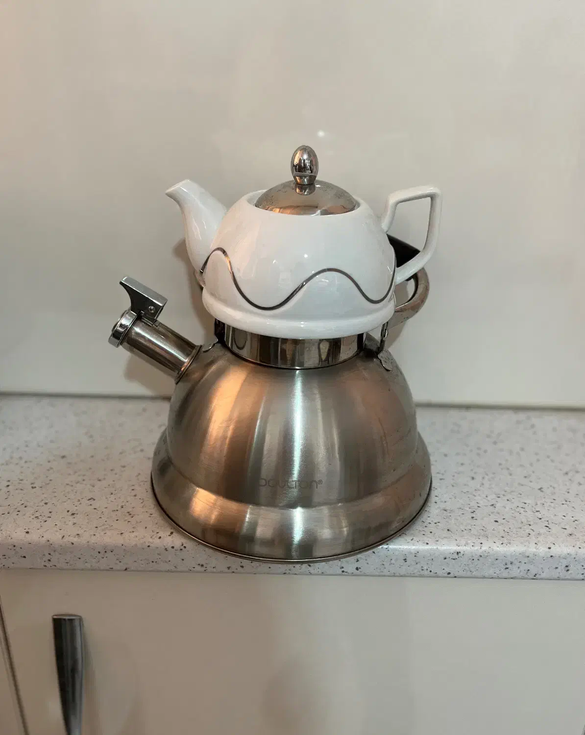 کتری قوری|قوری، کتری، قهوه‌ساز دستی|جلفا, |دیوار