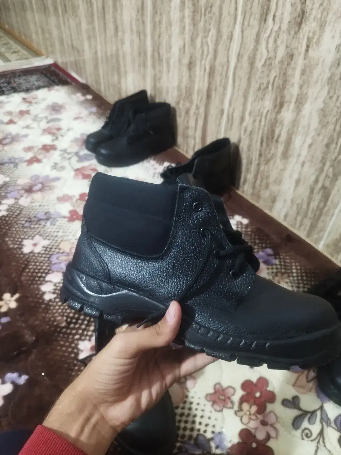 کفش کار نگهبان سایز 43|کیف، کفش، کمربند|قزوین, |دیوار