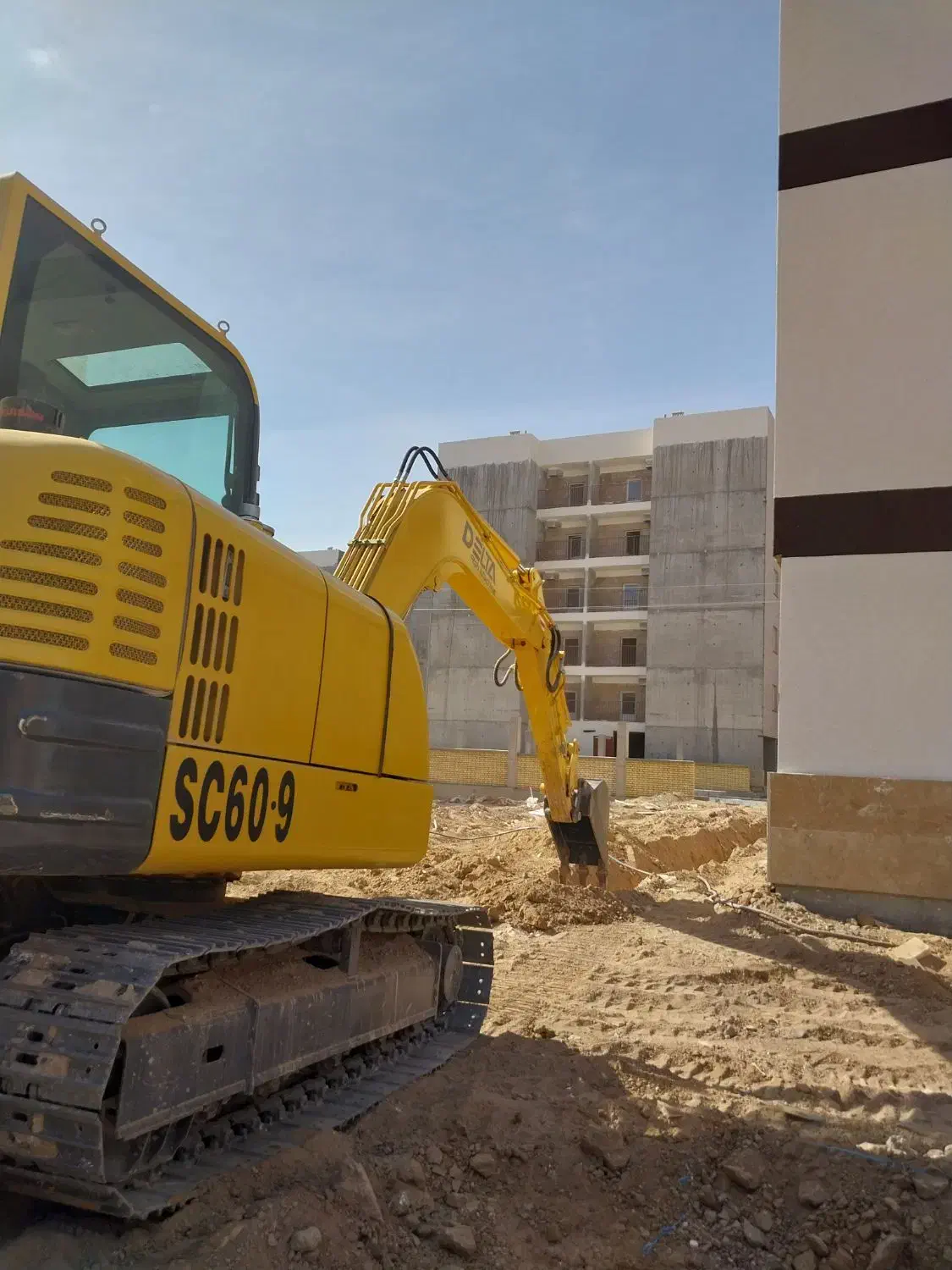 مینی‌بیل مکانیکی با کفی|خدمات حمل و نقل|قم, پردیسان|دیوار