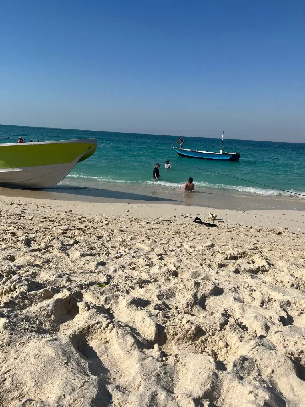 تور آفری ویژه|خدمات حمل و نقل|تهران, صادقیه|دیوار