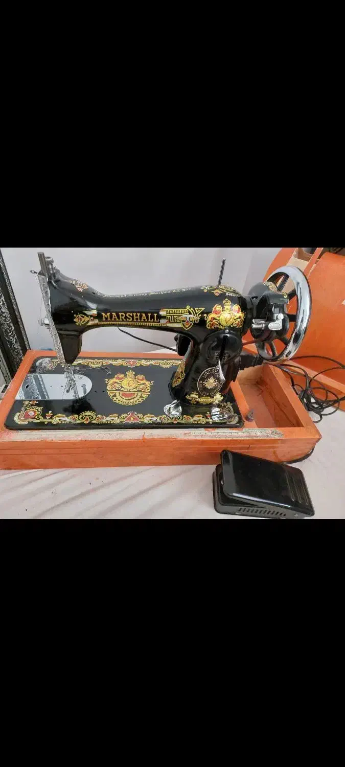 چرخ خیاطی مارشال دو شیر نشان اصل|چرخ خیاطی و ریسندگی|قم, پردیسان|دیوار