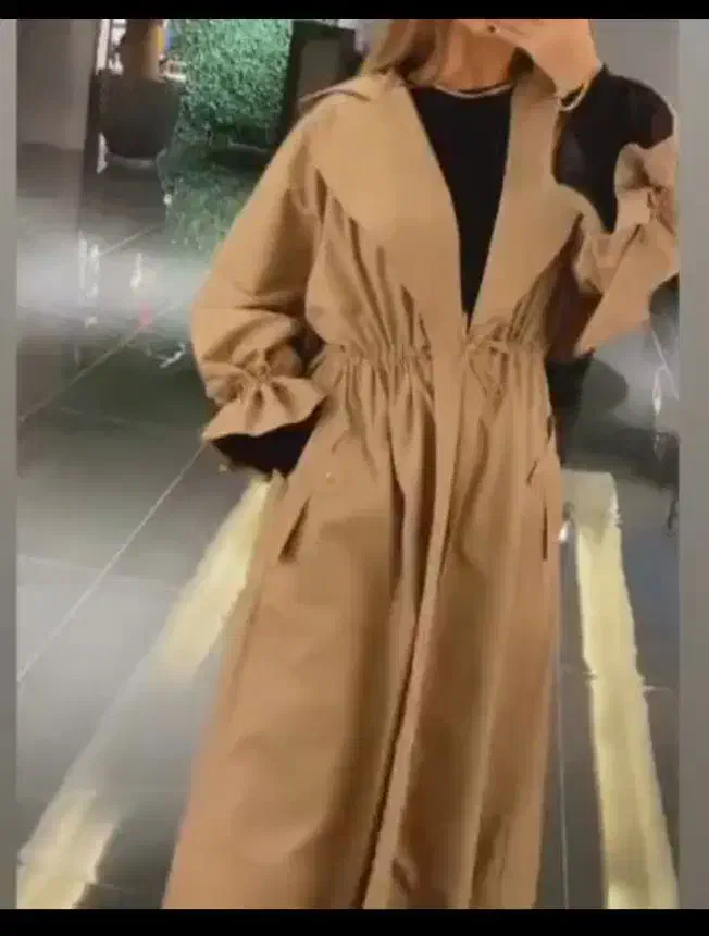 بارونی شیک و زیبا|لباس|دورود, |دیوار