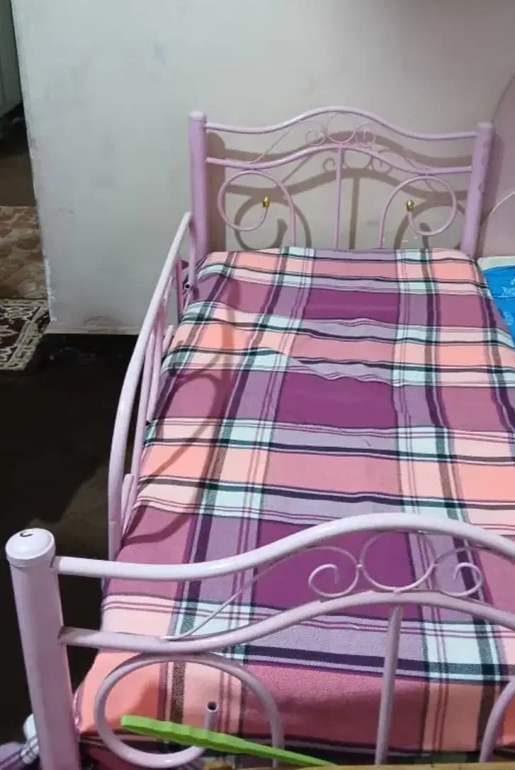 تخت دخترونه تا ۱۲ سال|تخت و سرویس خواب|اهواز, کوی رمضان|دیوار