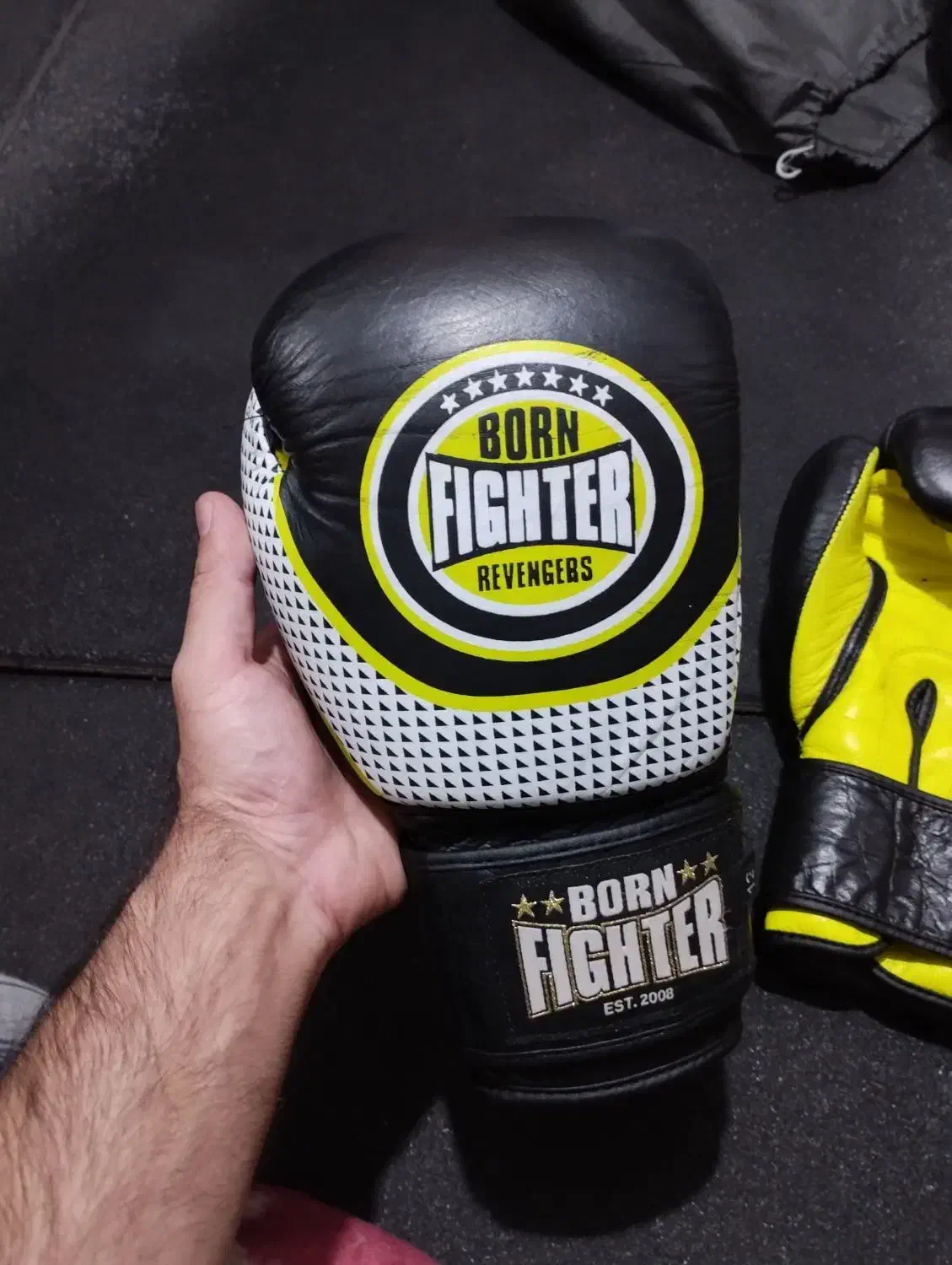 دستکش بوکس بکس مبارزه mma چرم ufc|تجهیزات ورزشی|تهران, ازگل|دیوار