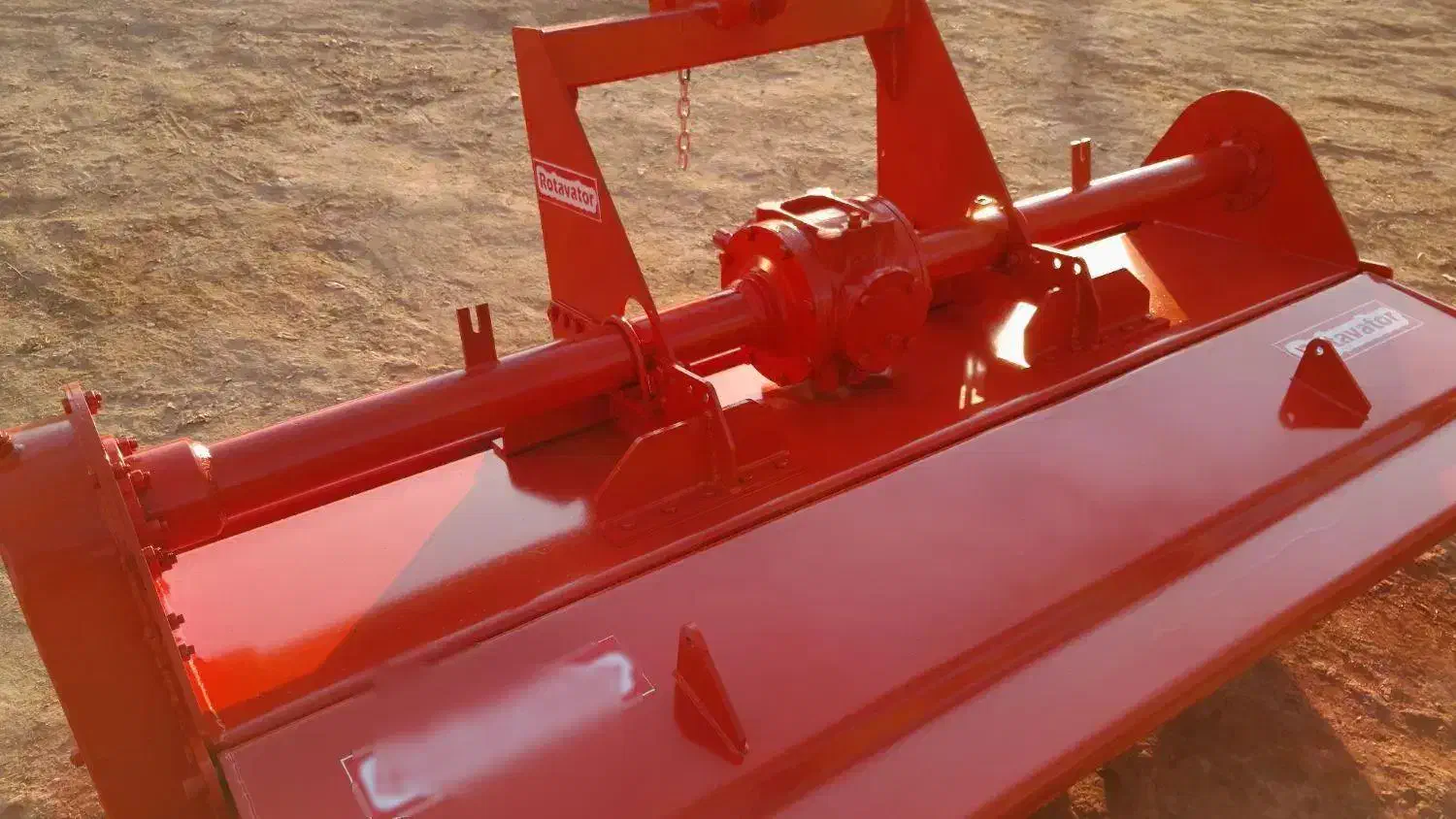 تیلر|خودرو سنگین|فلاورجان, |دیوار