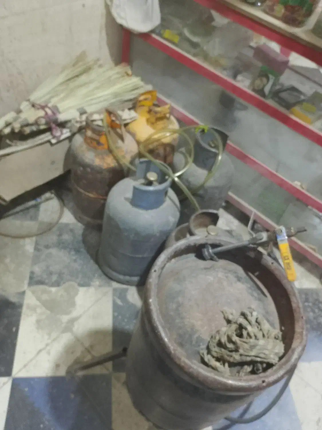 سوپرمارکت|فروشگاه و مغازه|سراوان, |دیوار