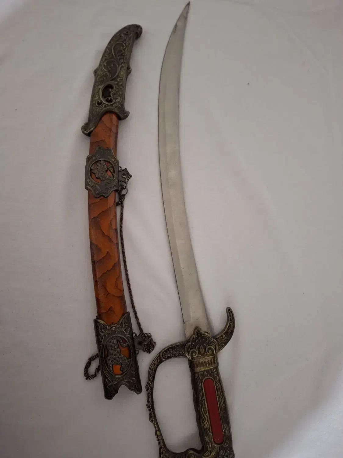 شمشیرتزئینی|کلکسیون اشیاء عتیقه|گرگان, |دیوار