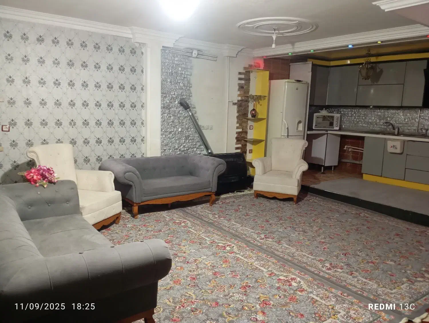 سوییت|اجارهٔ کوتاه‌مدت آپارتمان و سوئیت|خرم‌آباد, |دیوار