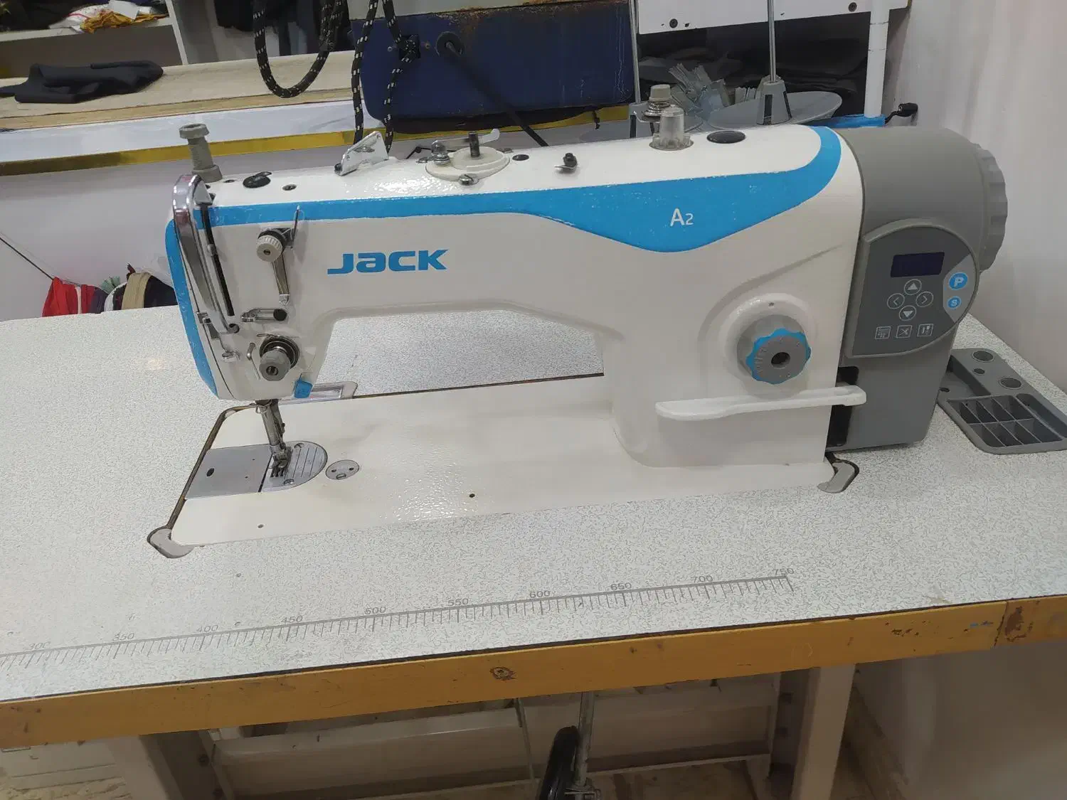 راسته دوز جک قطع کن کم کارکرد|چرخ خیاطی و ریسندگی|پارسآباد, |دیوار