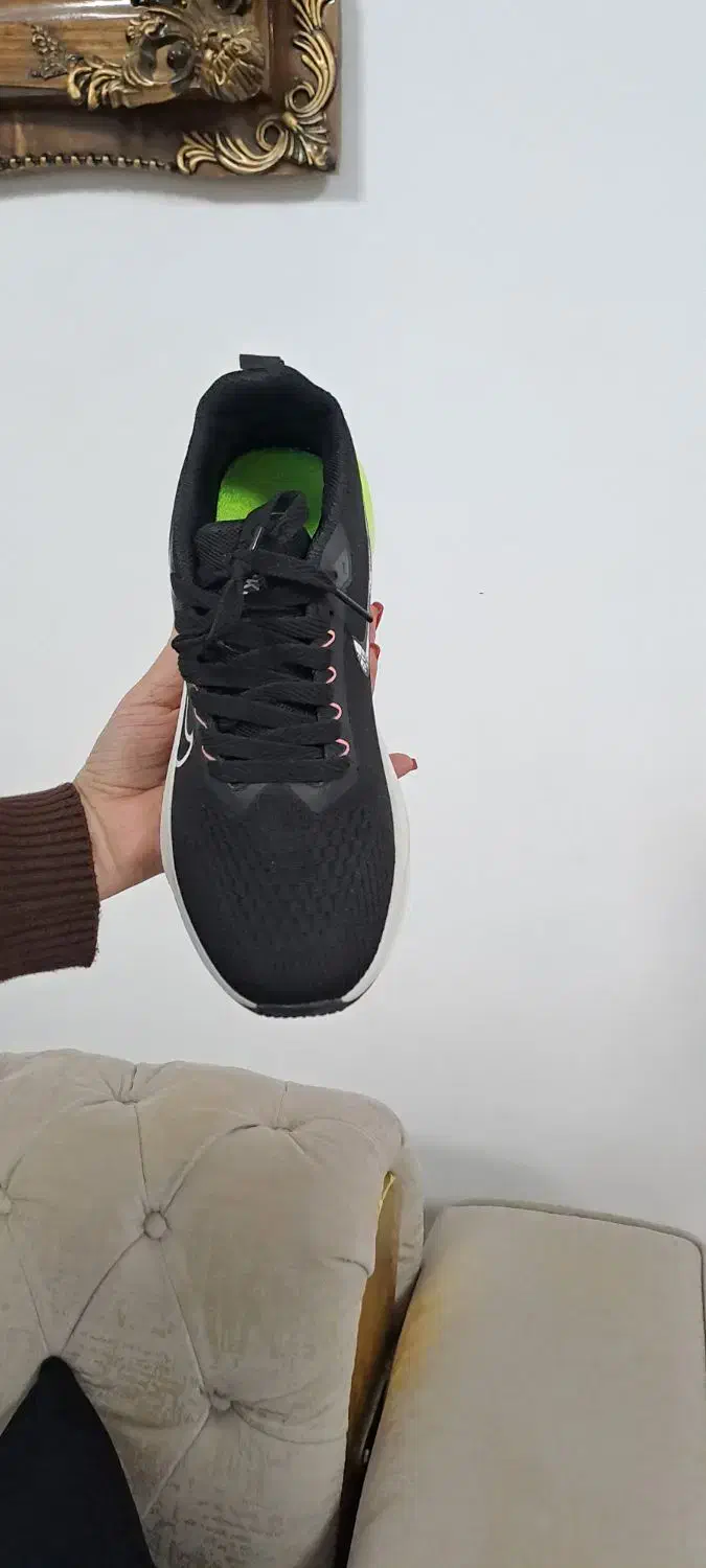 کتونی زنانه|کیف، کفش، کمربند|آستارا, |دیوار