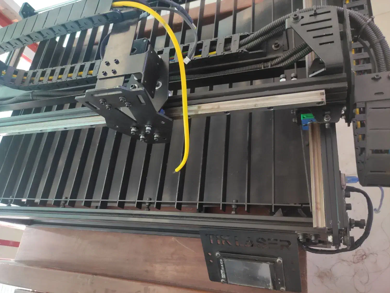 لیزر برش بدون دیود ریل واگن|ماشینآلات صنعتی|بندرعباس, |دیوار