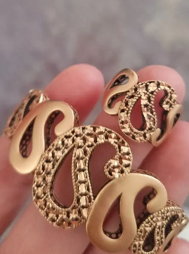 طلا|جواهرات|استهبان, |دیوار