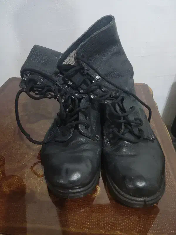 پوتین طبی  نظامی سایز 44 نو|کیف، کفش، کمربند|چاه مرید, |دیوار