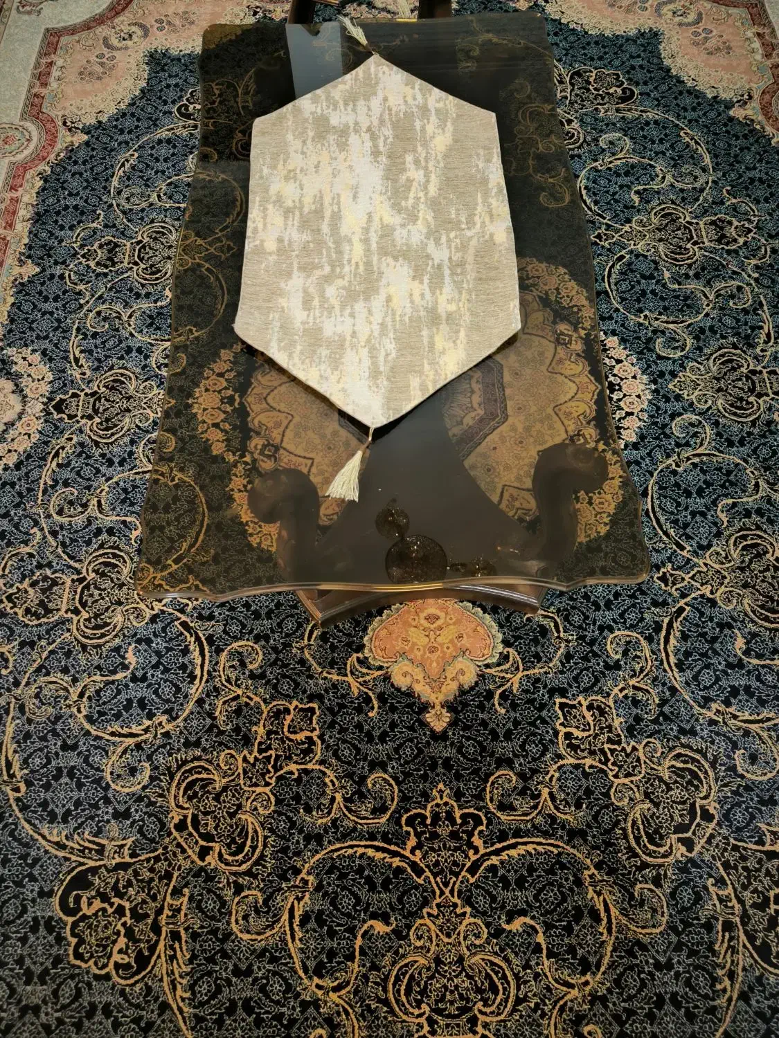 میز و گل میز|مبلمان خانگی و میز عسلی|بندر ماهشهر, |دیوار